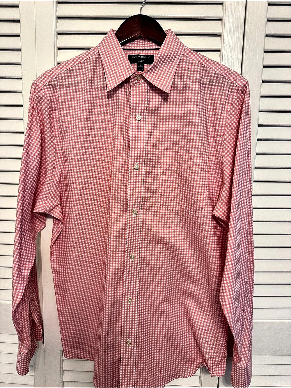 Banana Republic Regent Gingham Button Down in Pink & White Size Large